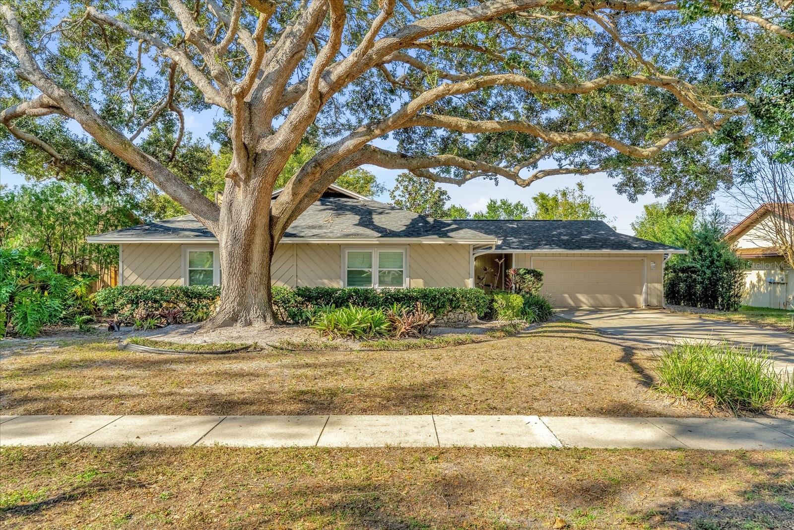 3820 ORANGE LAKE DR, ORLANDO, FL, 32817