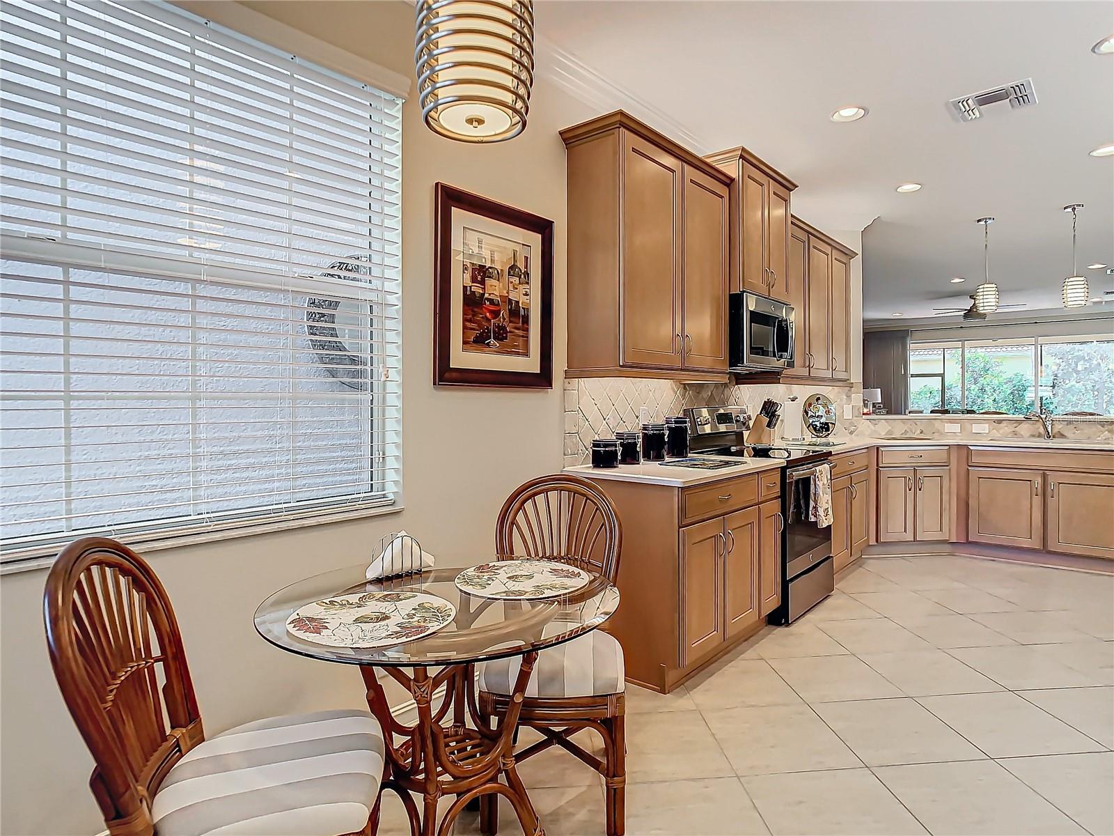 4935 MARBLE SPRINGS CIR, WIMAUMA, FL, 33598