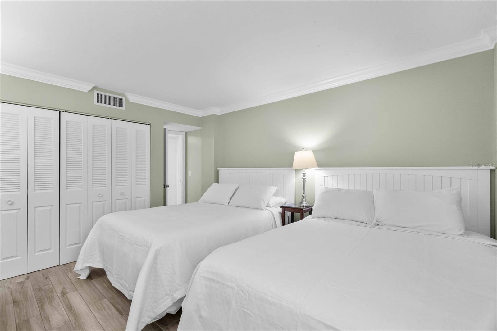 5916 MIDNIGHT PASS RD #103, SARASOTA, FL, 34242