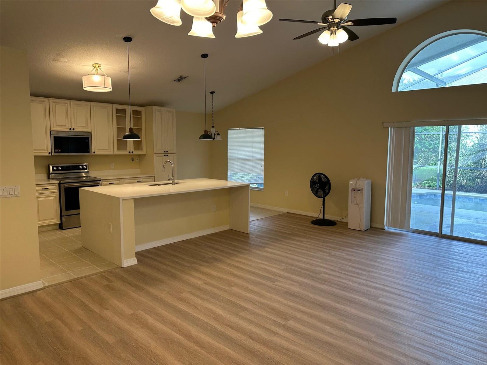 828 KILDRUMMY DR, DAVENPORT, FL, 33896