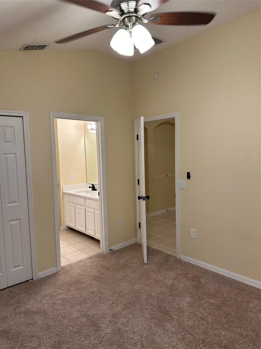 828 KILDRUMMY DR, DAVENPORT, FL, 33896