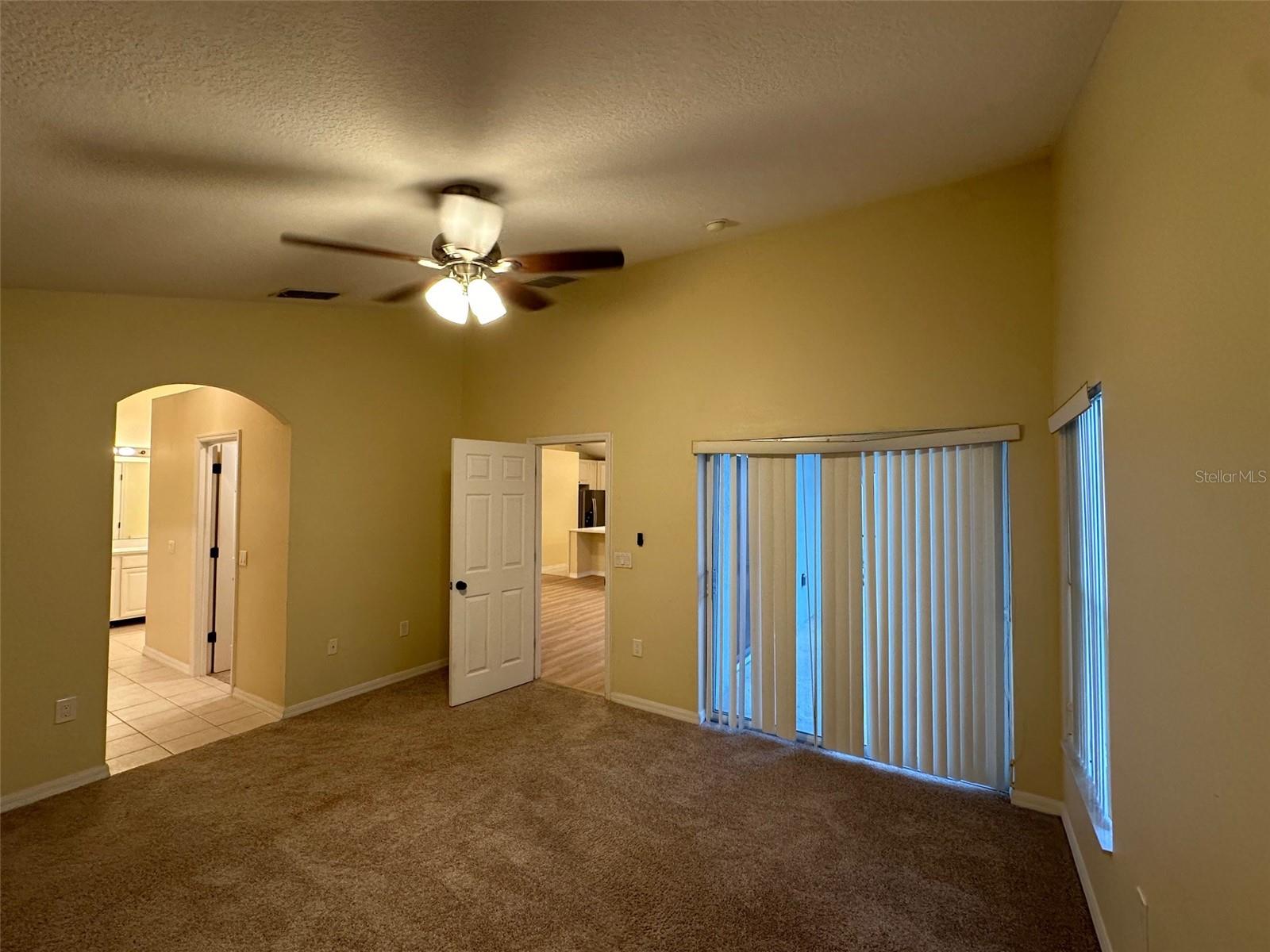 828 KILDRUMMY DR, DAVENPORT, FL, 33896