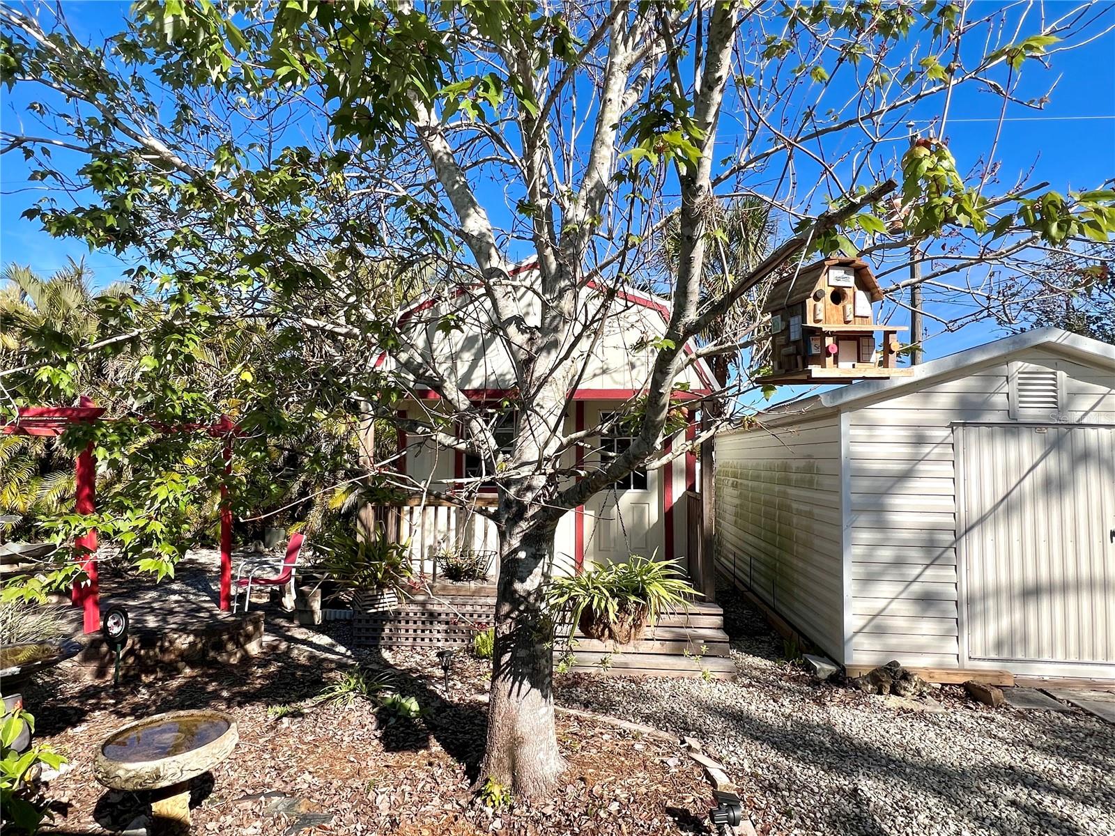 22398 WALTON AVE, PORT CHARLOTTE, FL, 33952