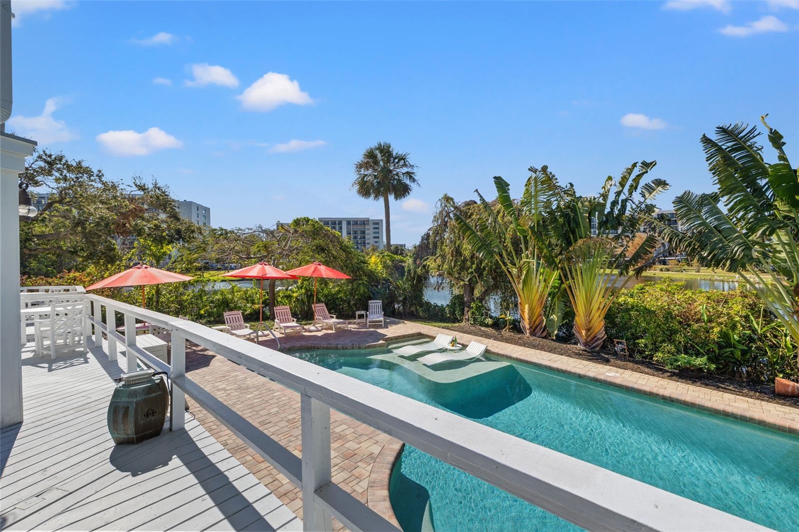 1 GALLINULE PL, BELLEAIR, FL, 33756