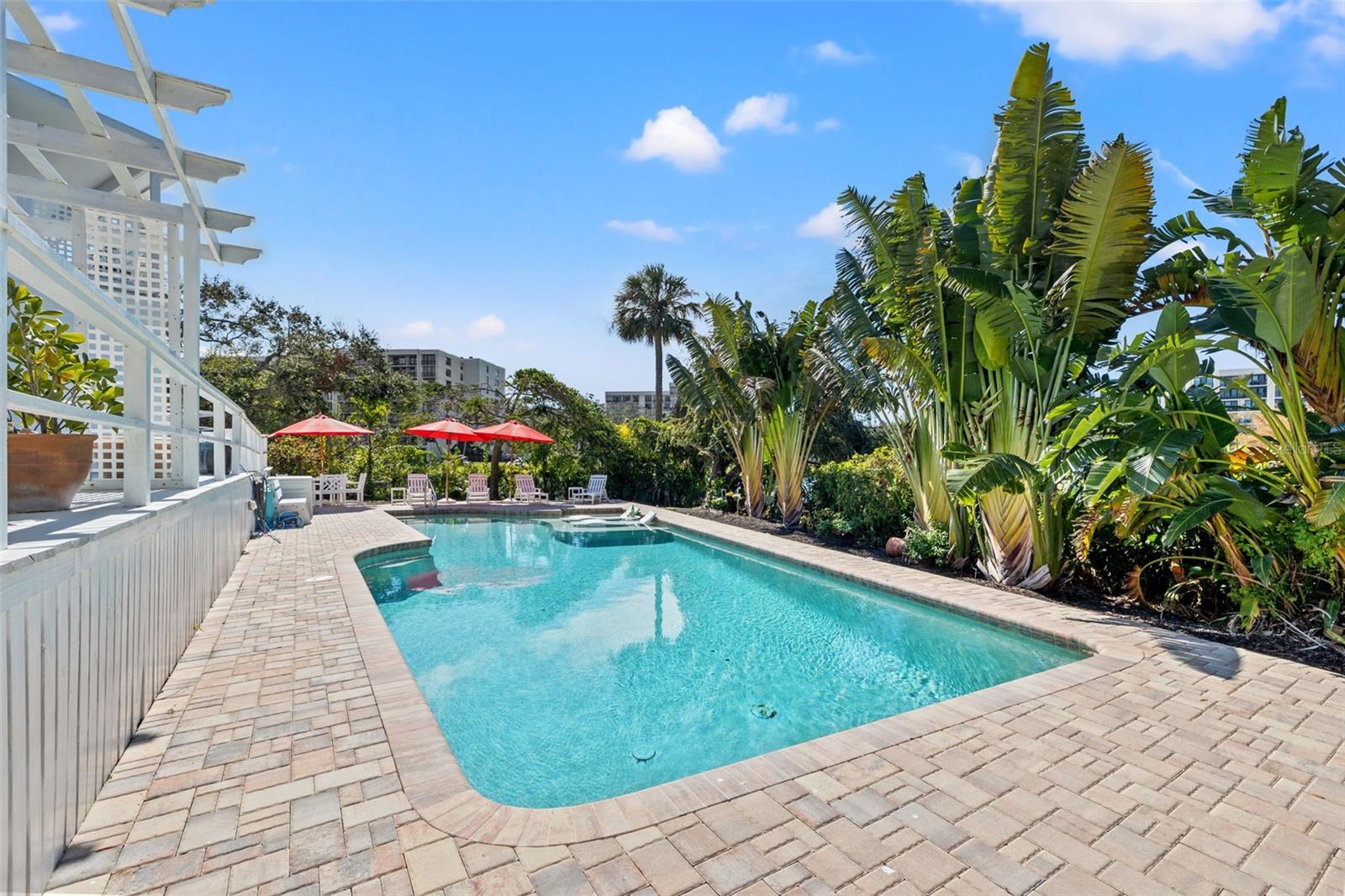 1 GALLINULE PL, BELLEAIR, FL, 33756