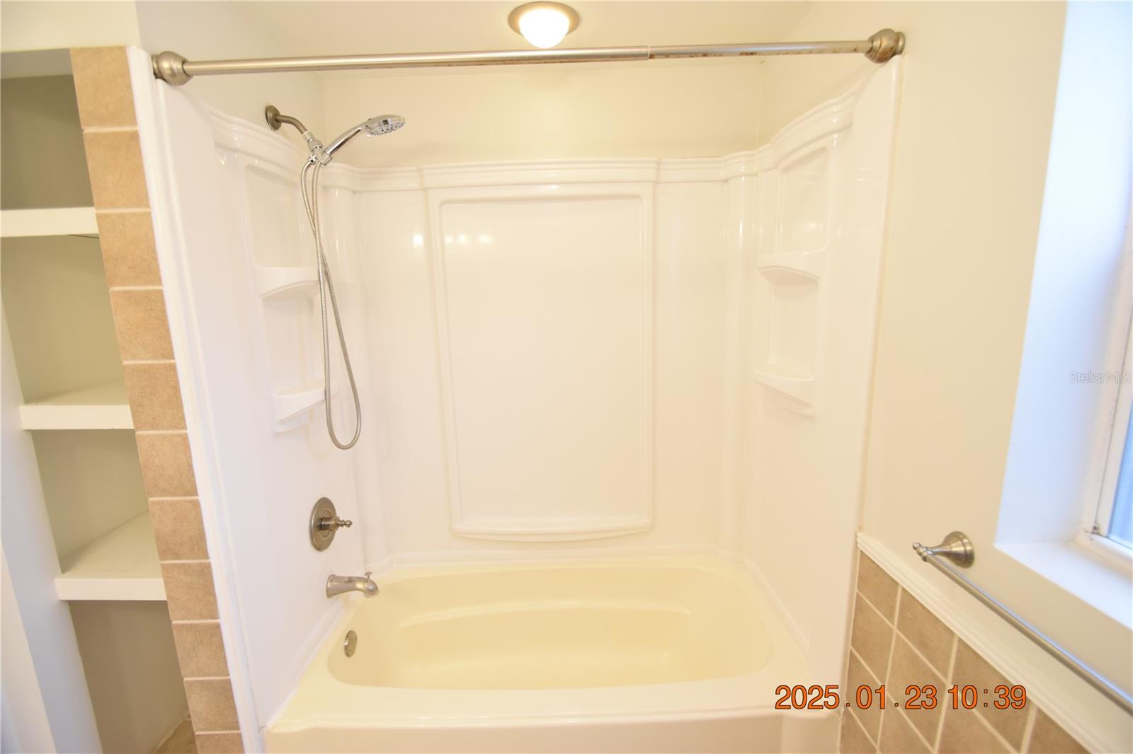 3223 W WYOMING AVE, TAMPA, FL, 33611