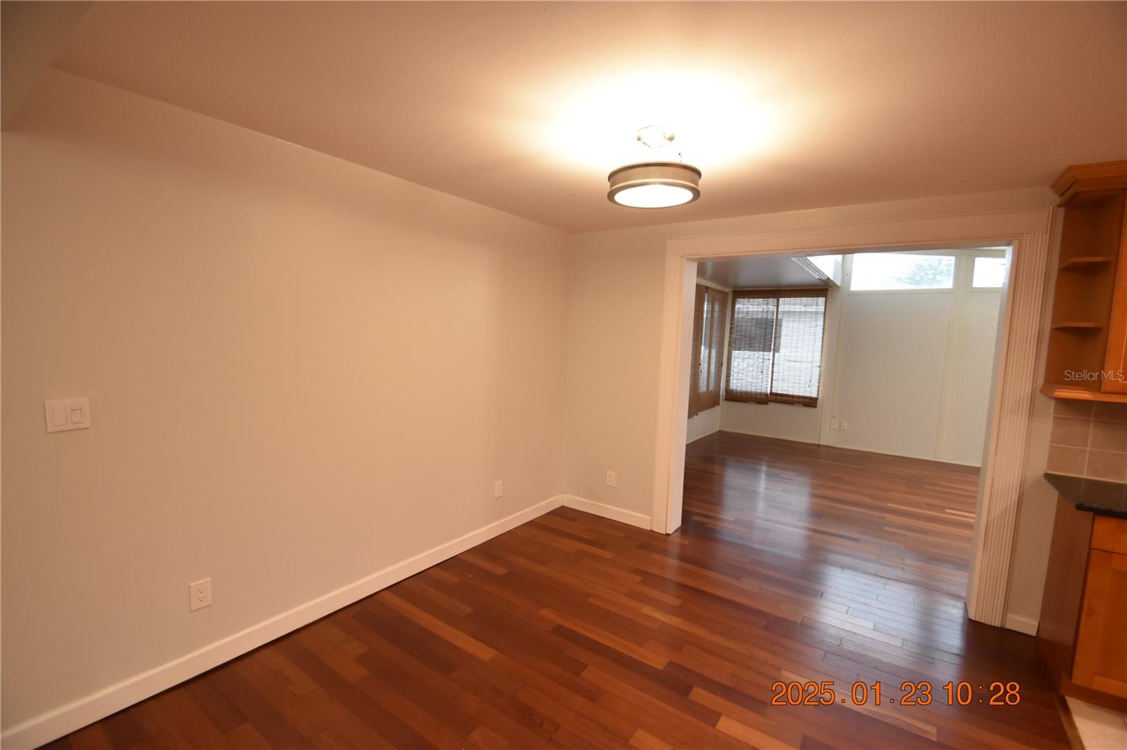 3223 W WYOMING AVE, TAMPA, FL, 33611