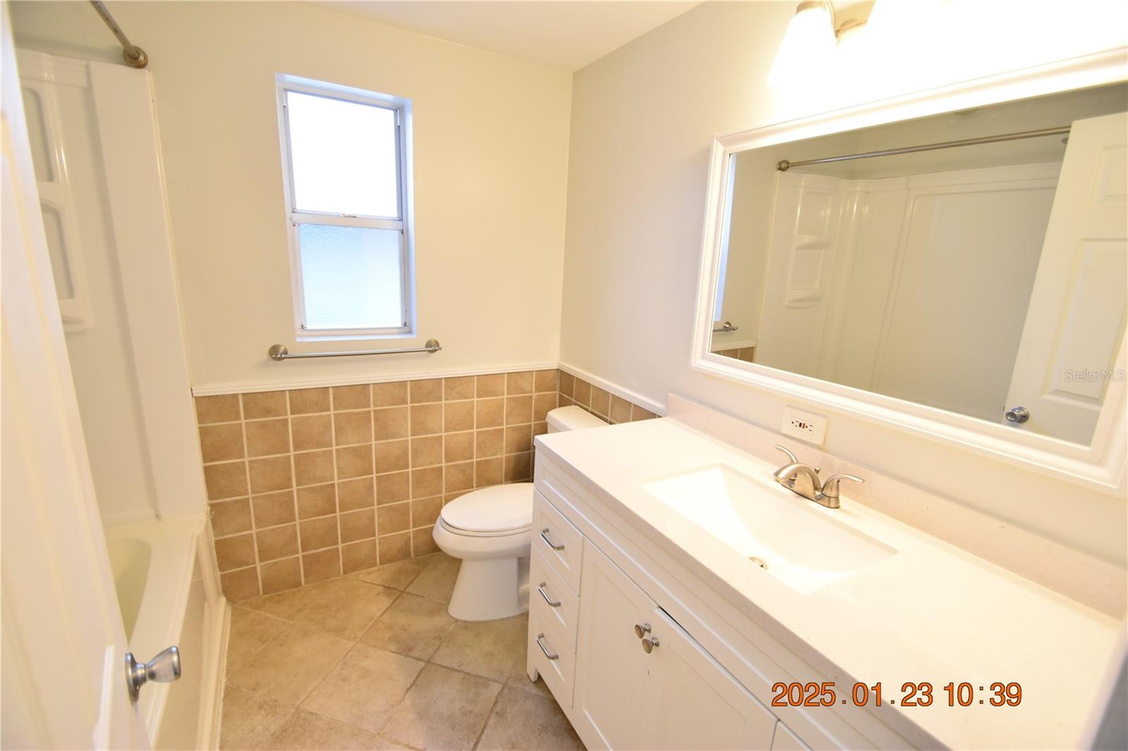 3223 W WYOMING AVE, TAMPA, FL, 33611