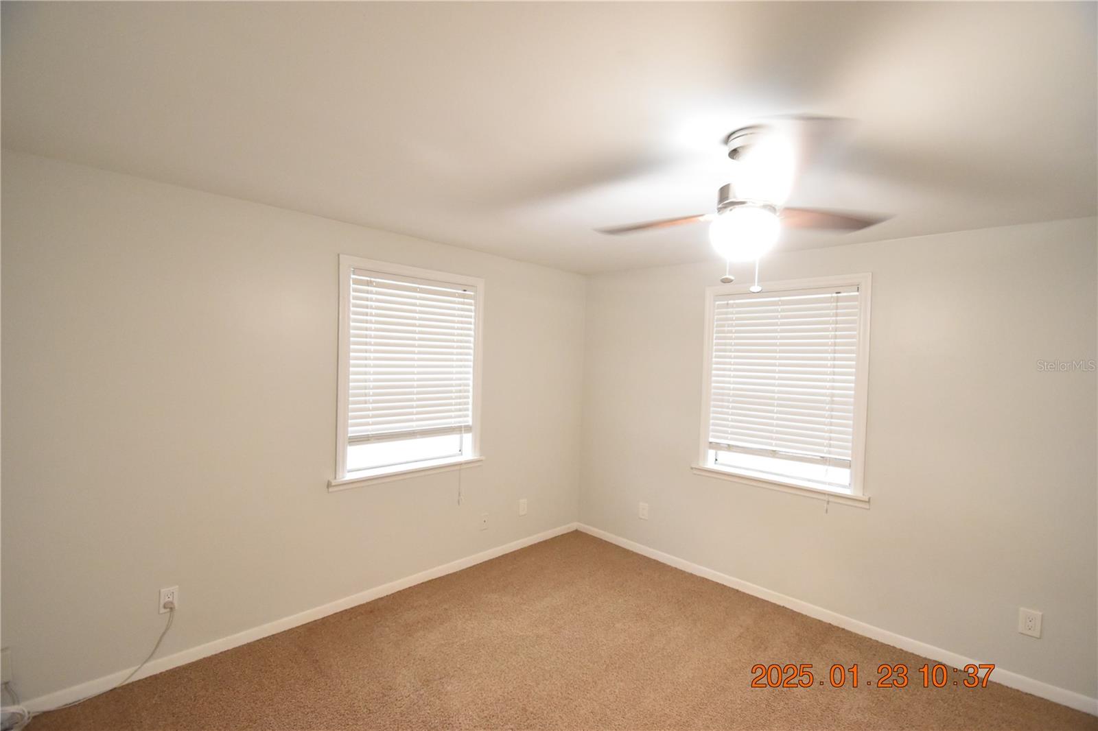 3223 W WYOMING AVE, TAMPA, FL, 33611