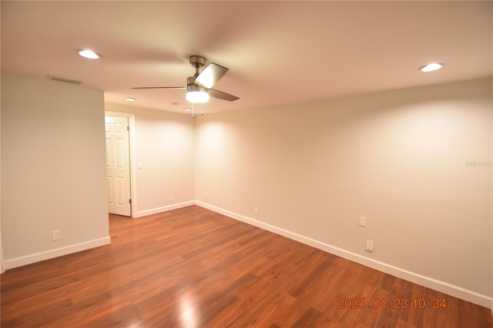 3223 W WYOMING AVE, TAMPA, FL, 33611