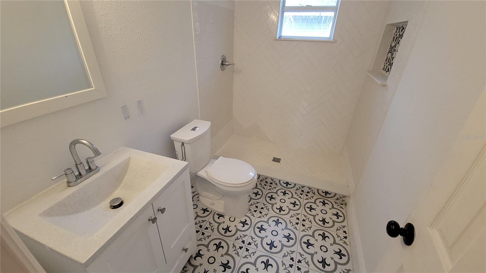 1608 E NEW ORLEANS AVE, TAMPA, FL, 33610