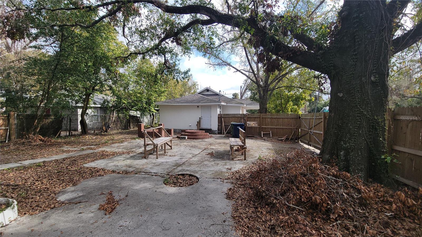 1608 E NEW ORLEANS AVE, TAMPA, FL, 33610
