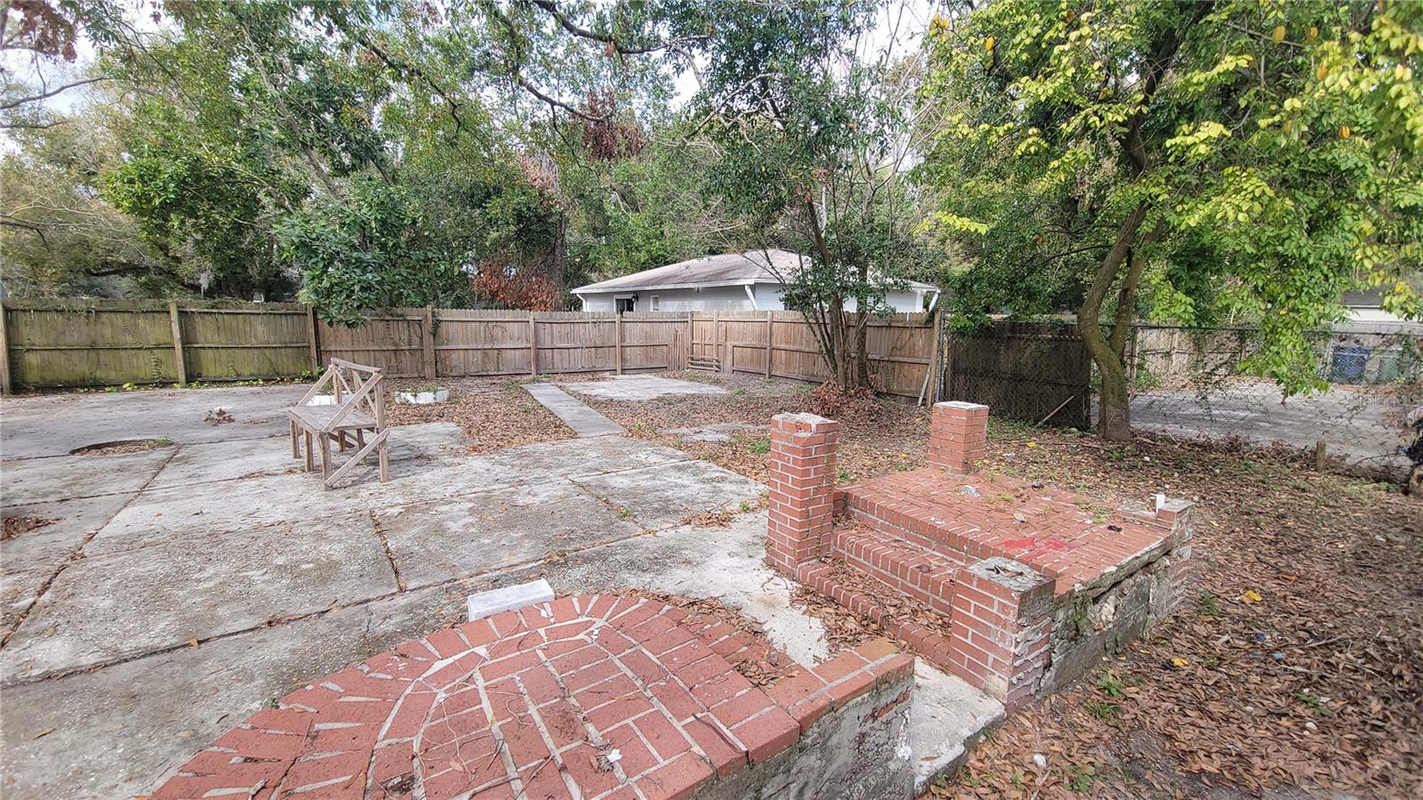 1608 E NEW ORLEANS AVE, TAMPA, FL, 33610