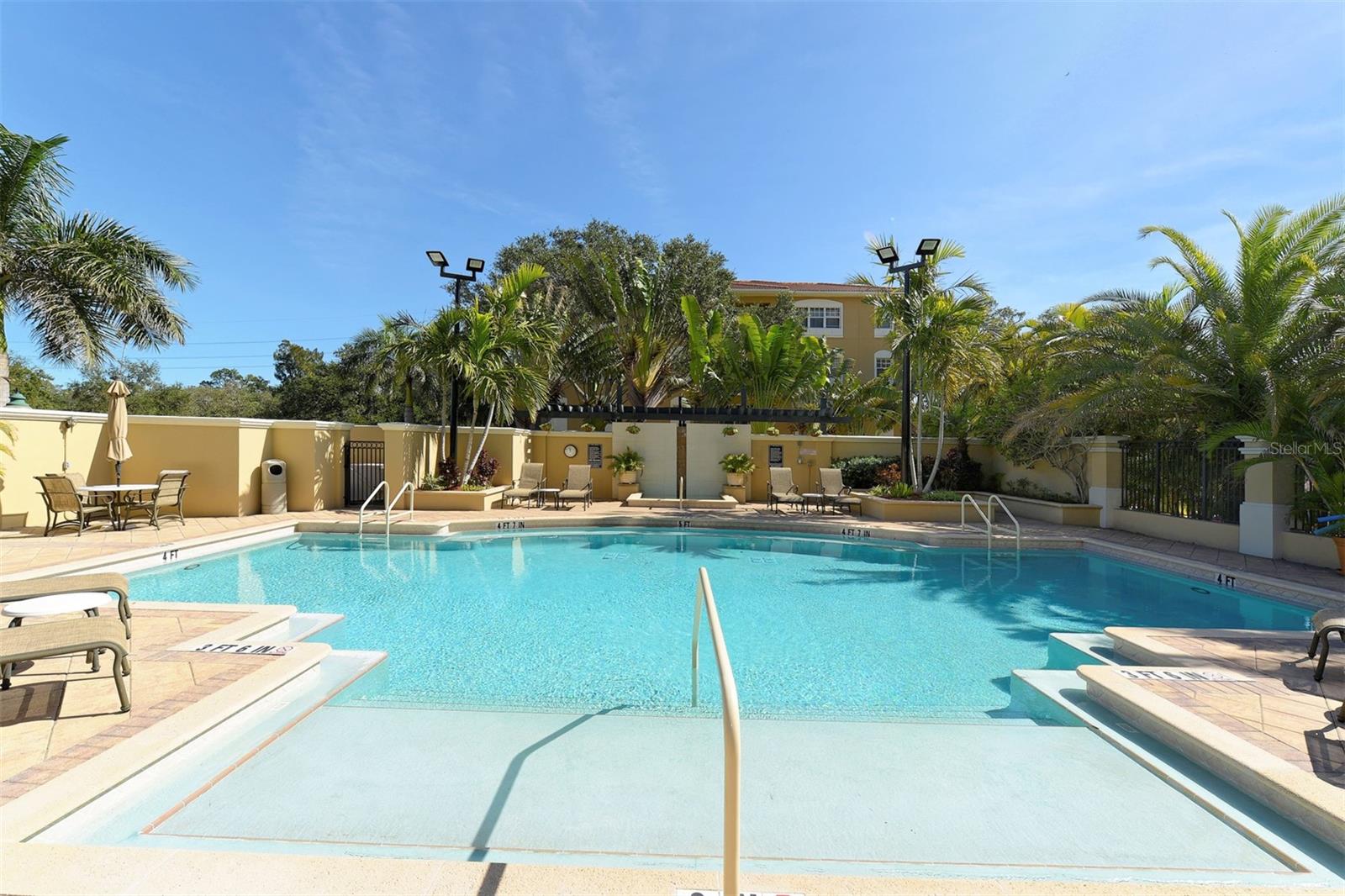 1064 N TAMIAMI TRL #1403, SARASOTA, FL, 34236
