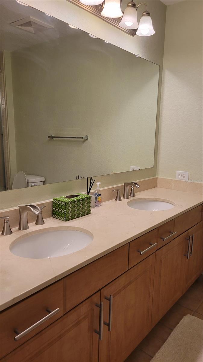 1064 N TAMIAMI TRL #1403, SARASOTA, FL, 34236
