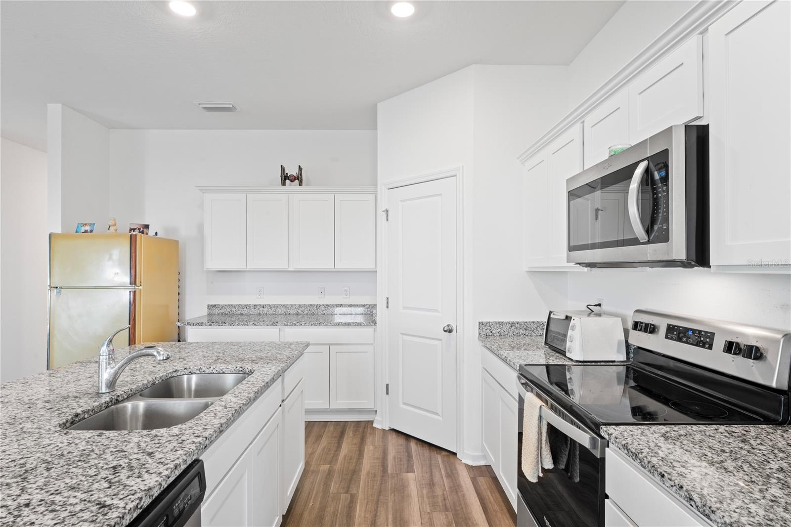 1418 BLUEJACK OAK DR, SEFFNER, FL, 33584
