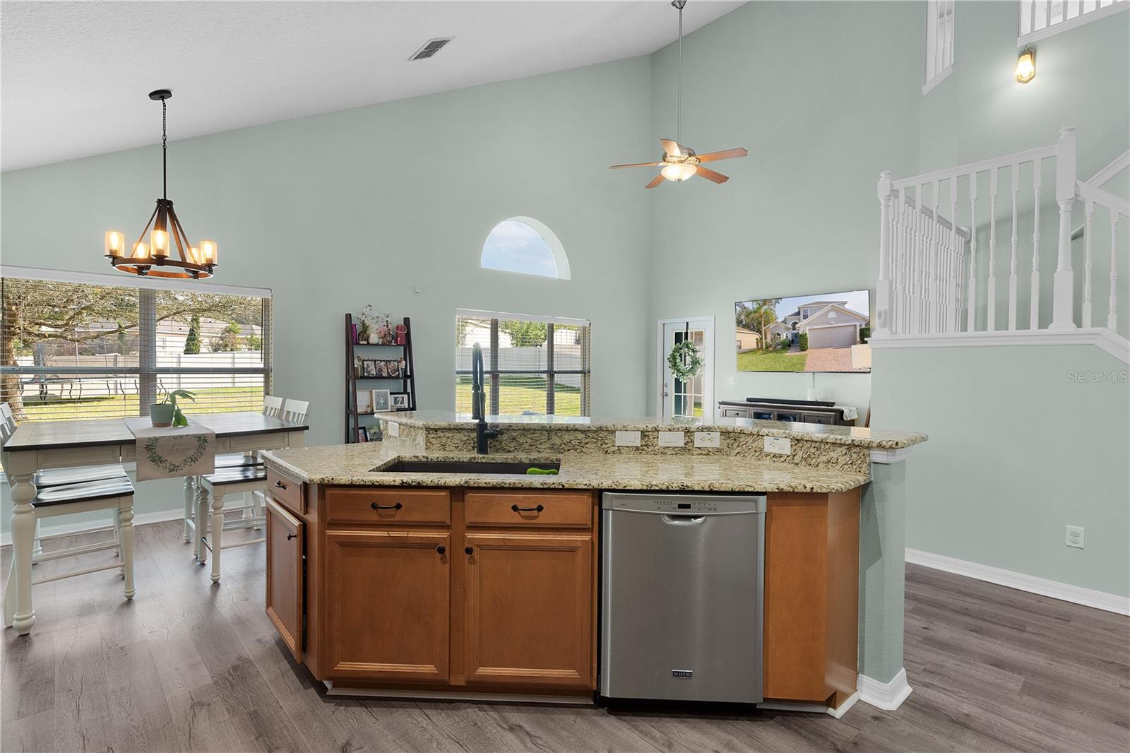 26008 SINGING LARK CT, LEESBURG, FL, 34748