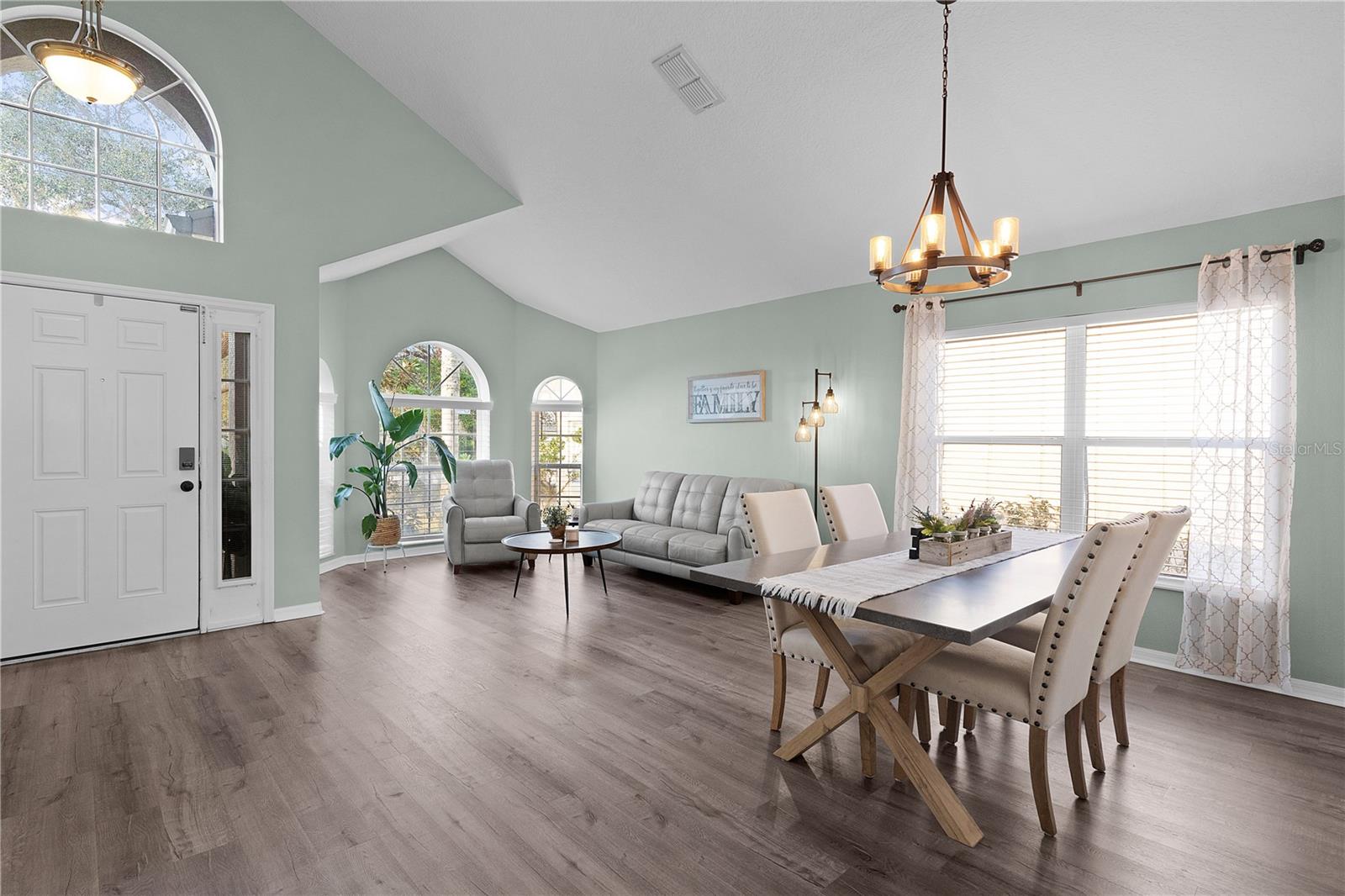 26008 SINGING LARK CT, LEESBURG, FL, 34748