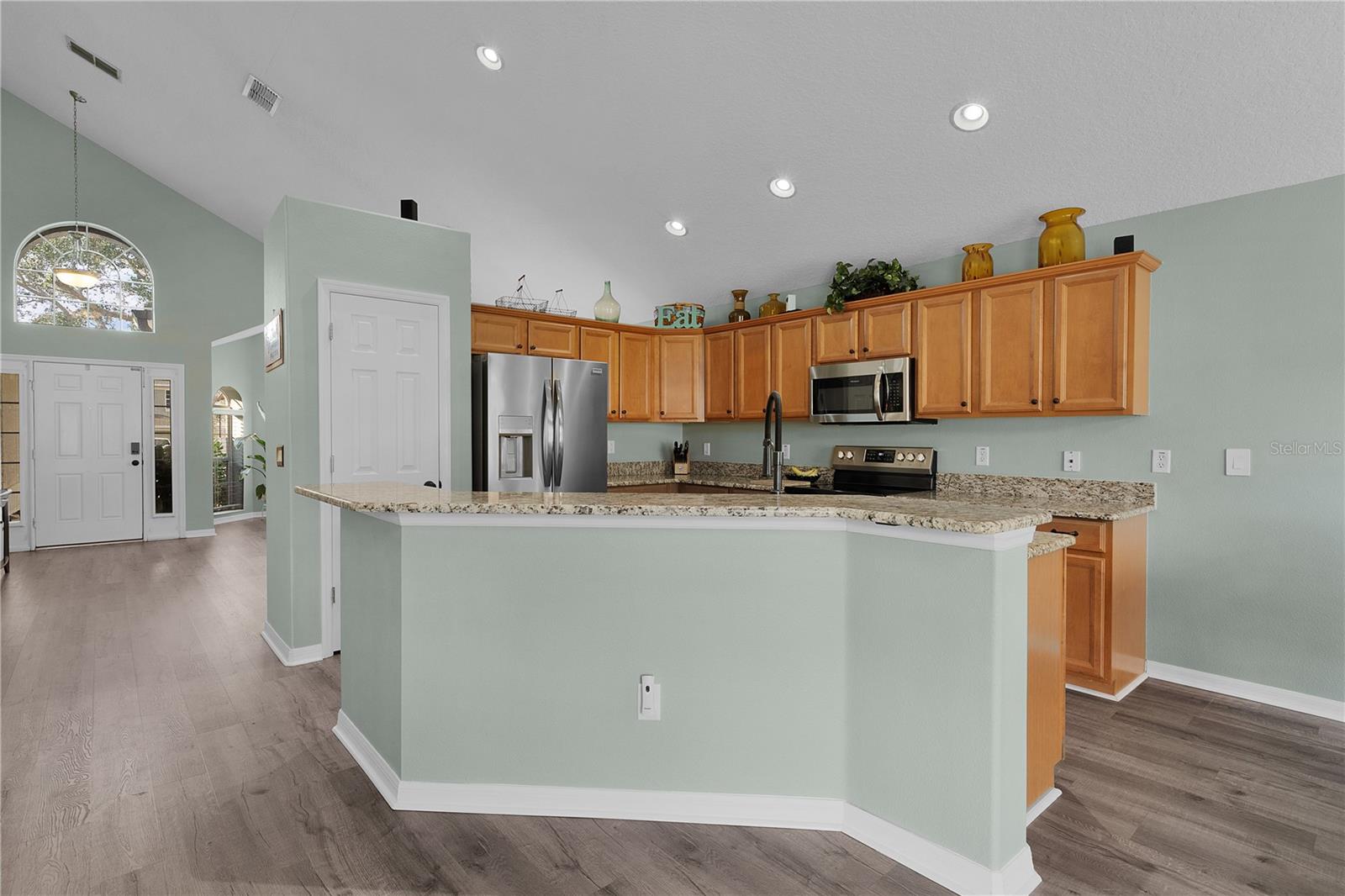 26008 SINGING LARK CT, LEESBURG, FL, 34748