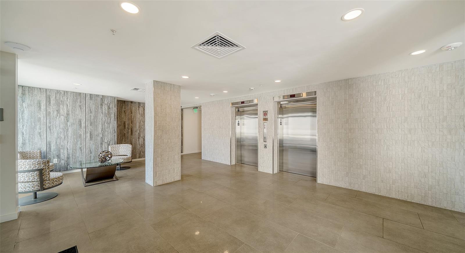 4822 OCEAN BLVD #2F, SARASOTA, FL, 34242