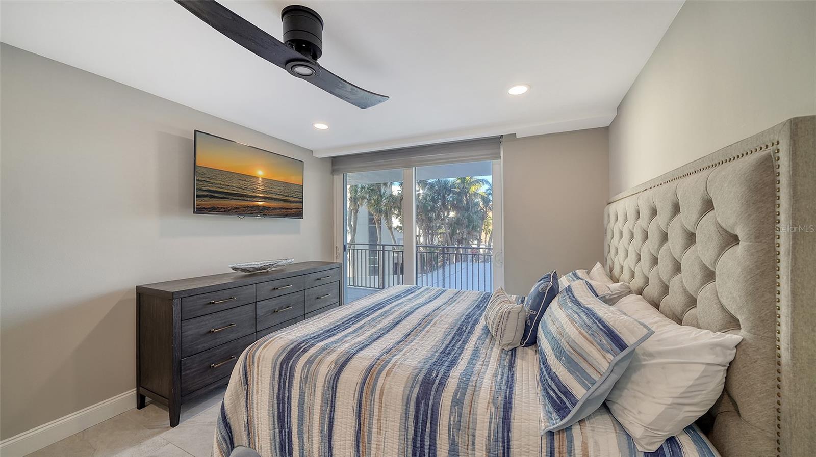 4822 OCEAN BLVD #2F, SARASOTA, FL, 34242