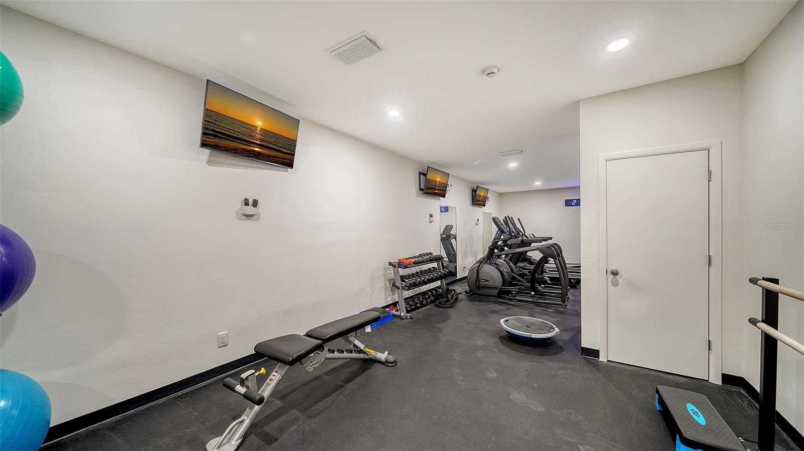 4822 OCEAN BLVD #2F, SARASOTA, FL, 34242