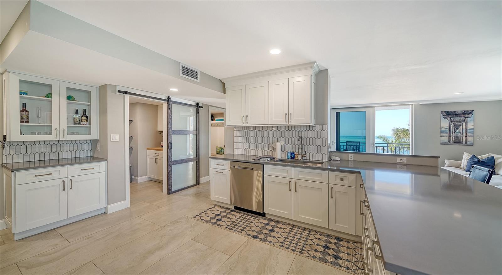 4822 OCEAN BLVD #2F, SARASOTA, FL, 34242