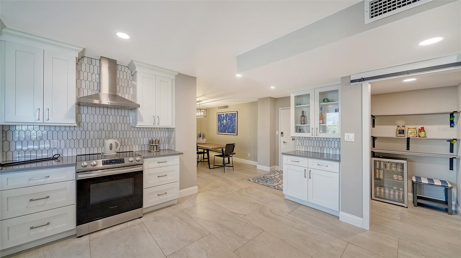 4822 OCEAN BLVD #2F, SARASOTA, FL, 34242