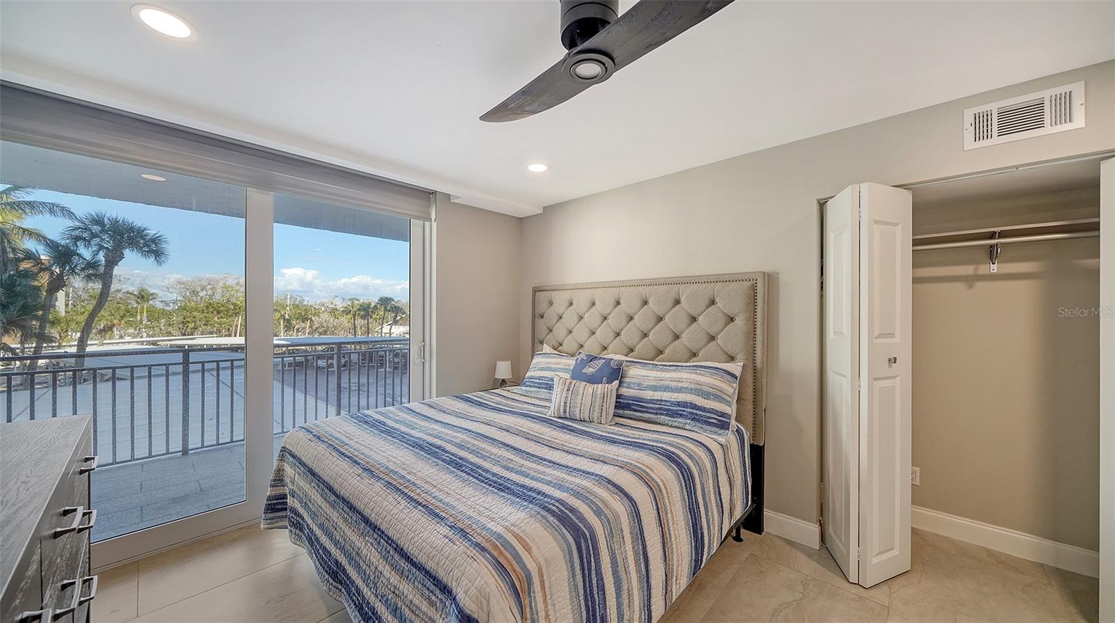4822 OCEAN BLVD #2F, SARASOTA, FL, 34242