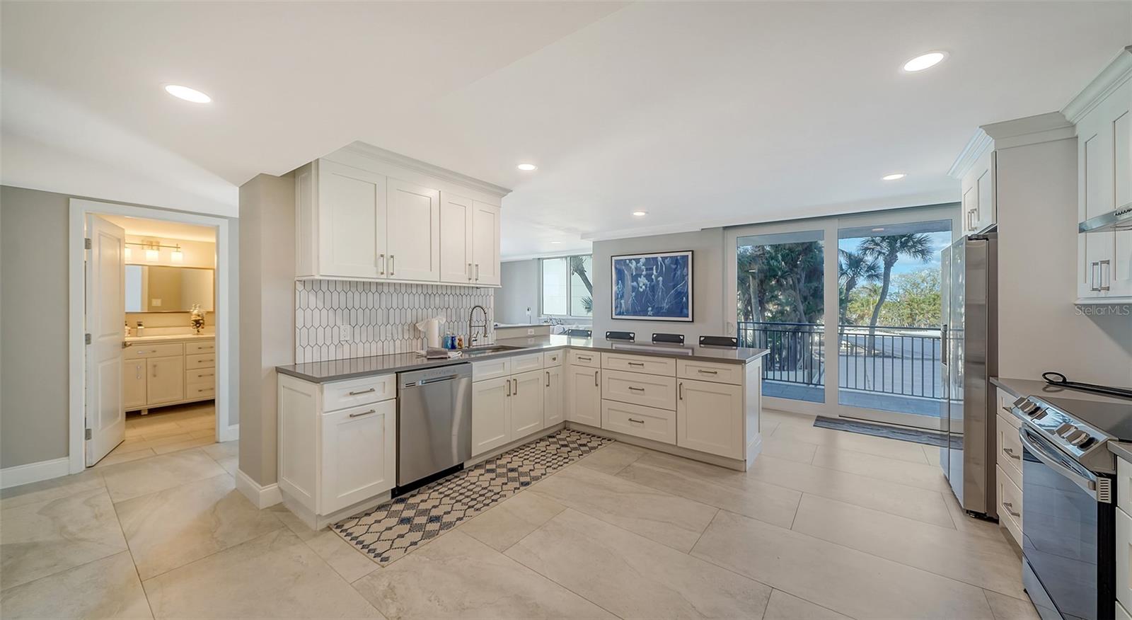 4822 OCEAN BLVD #2F, SARASOTA, FL, 34242
