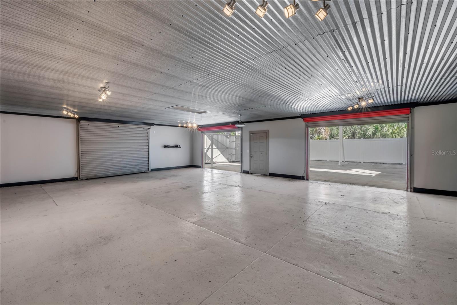 208 MAGNOLIA ST, NEW SMYRNA BEACH, FL, 32168