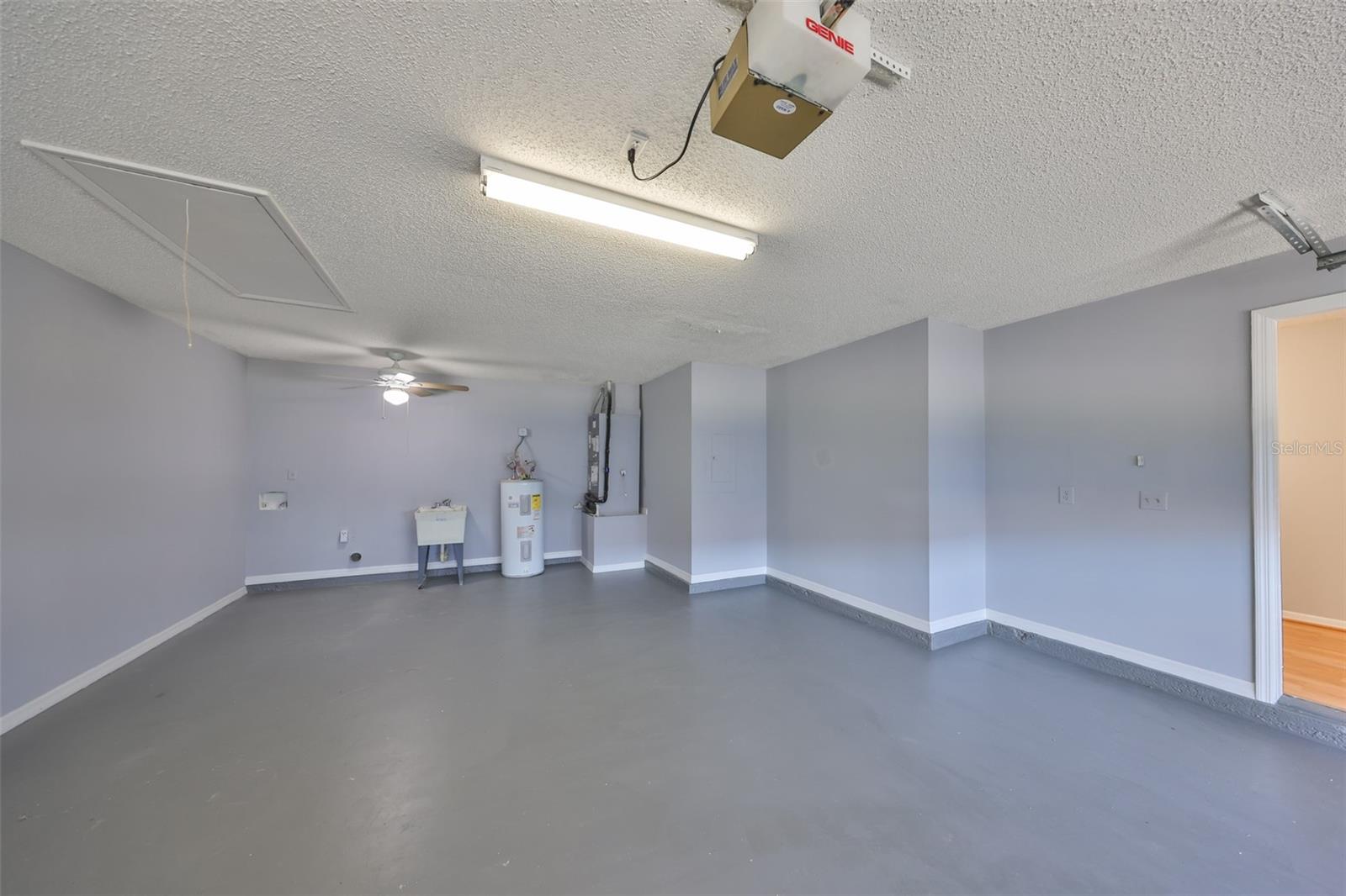 2421 LANCASTER DR, SUN CITY CENTER, FL, 33573