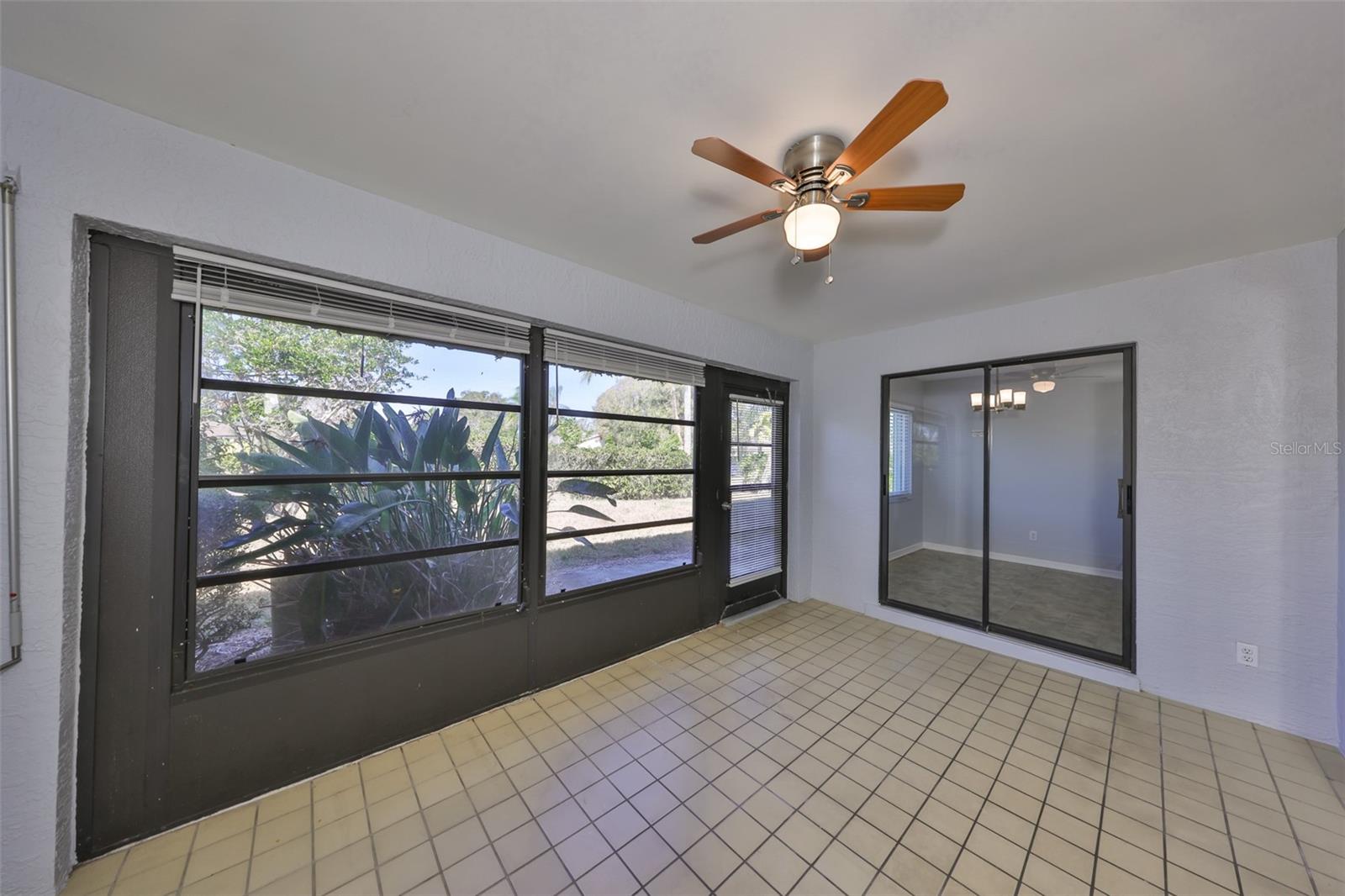2421 LANCASTER DR, SUN CITY CENTER, FL, 33573