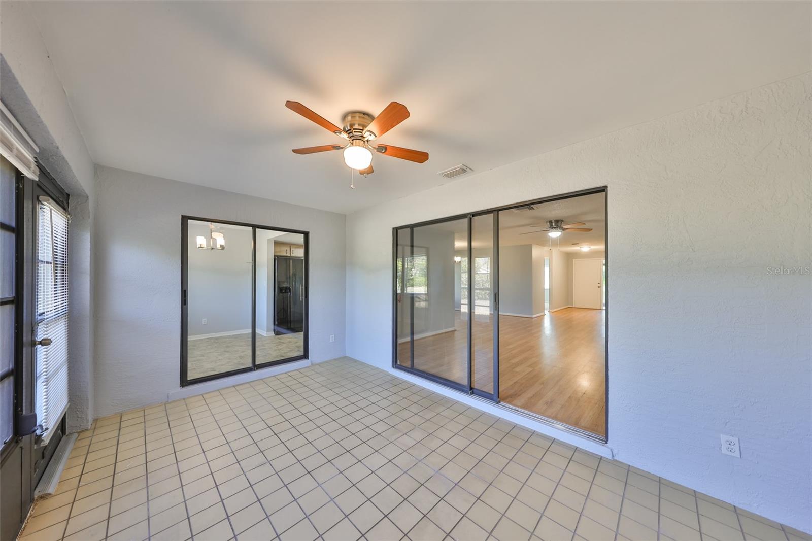 2421 LANCASTER DR, SUN CITY CENTER, FL, 33573
