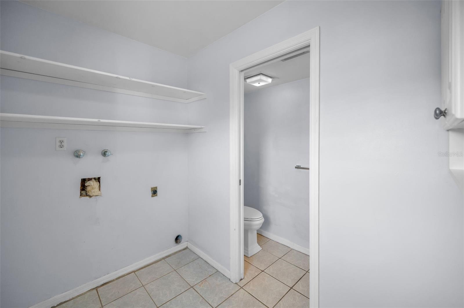 3201 BELMORE RD, TAMPA, FL, 33618