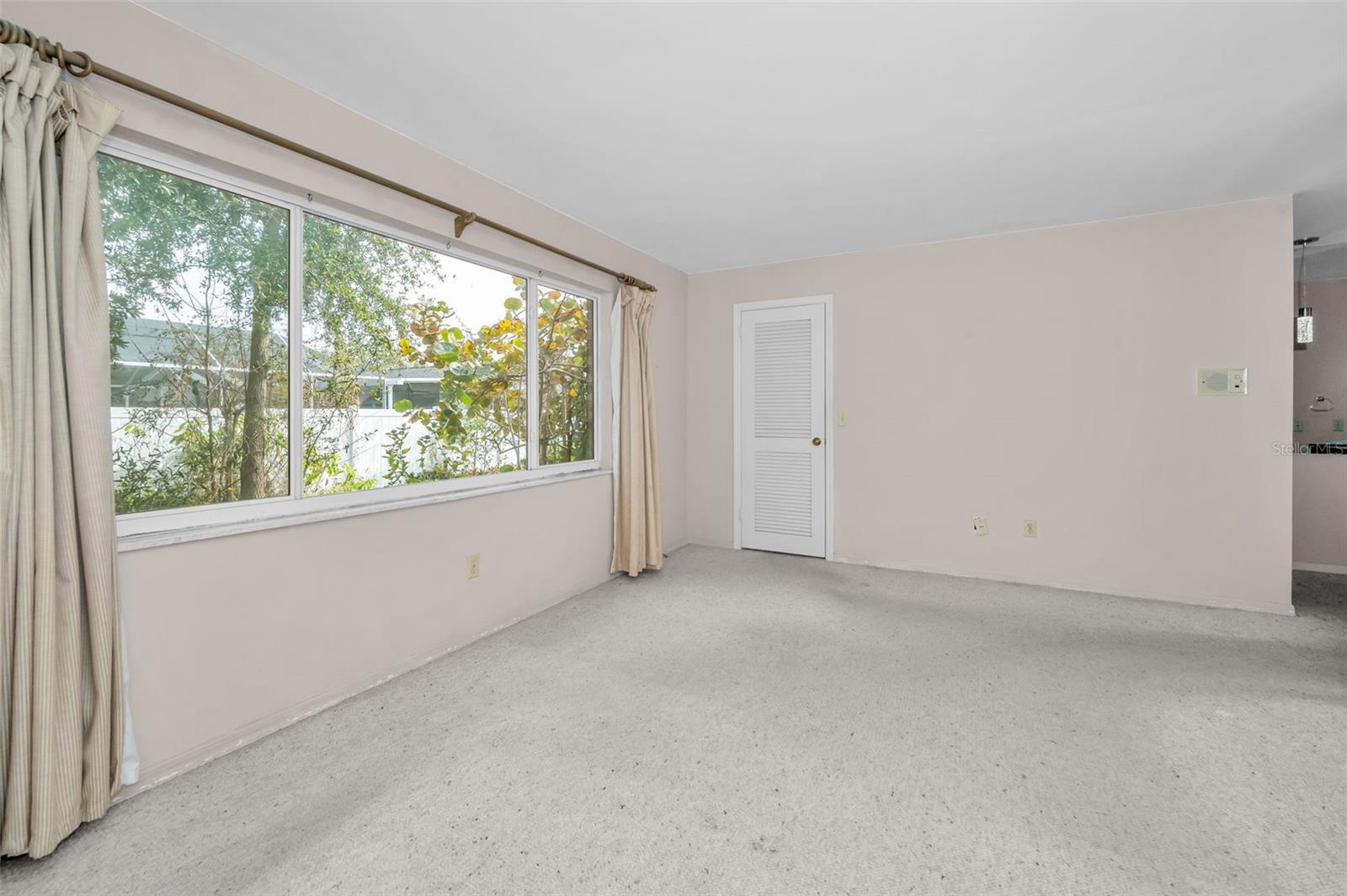3201 BELMORE RD, TAMPA, FL, 33618