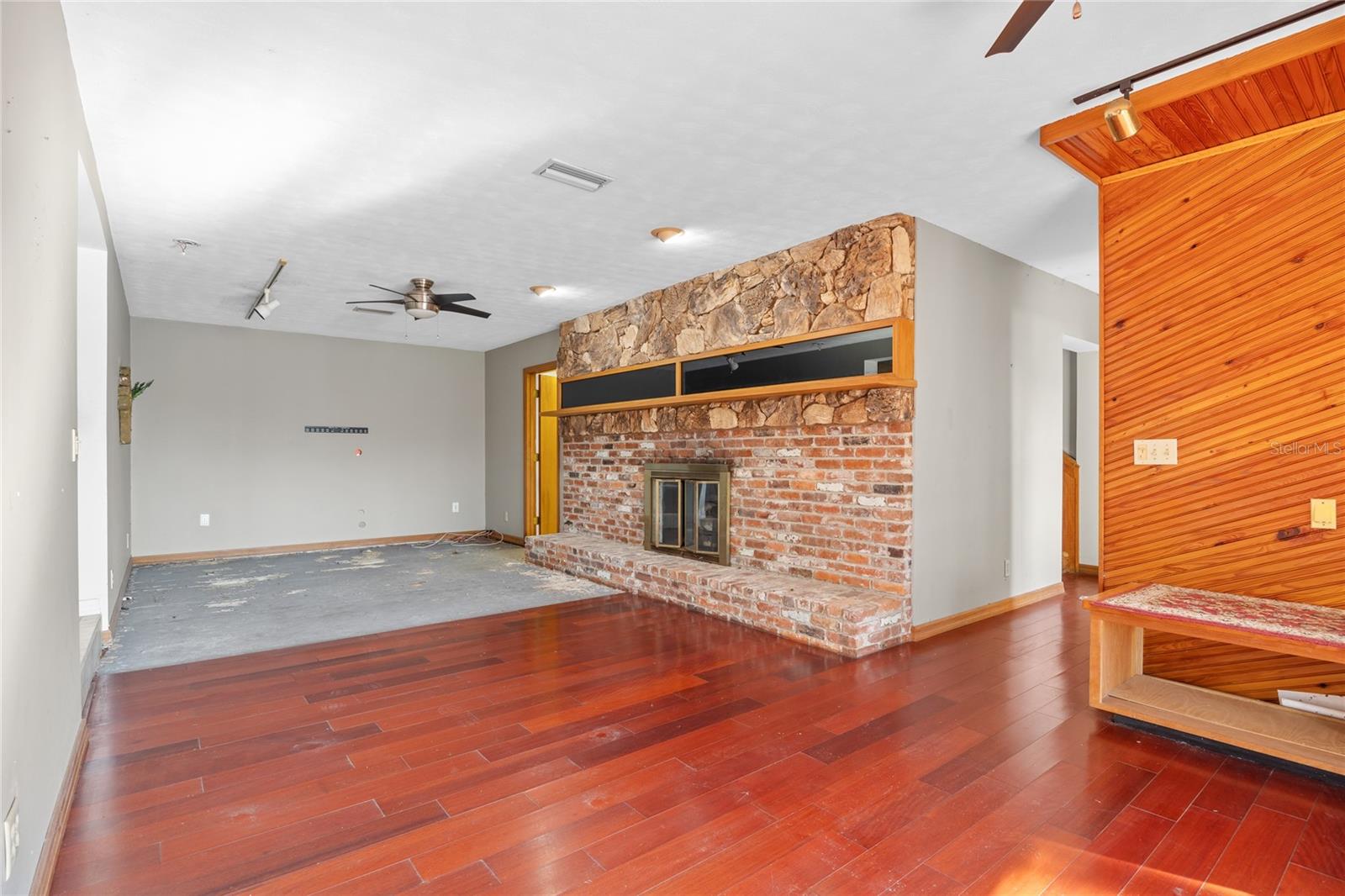 10106 TARPON SPRINGS RD, ODESSA, FL, 33556