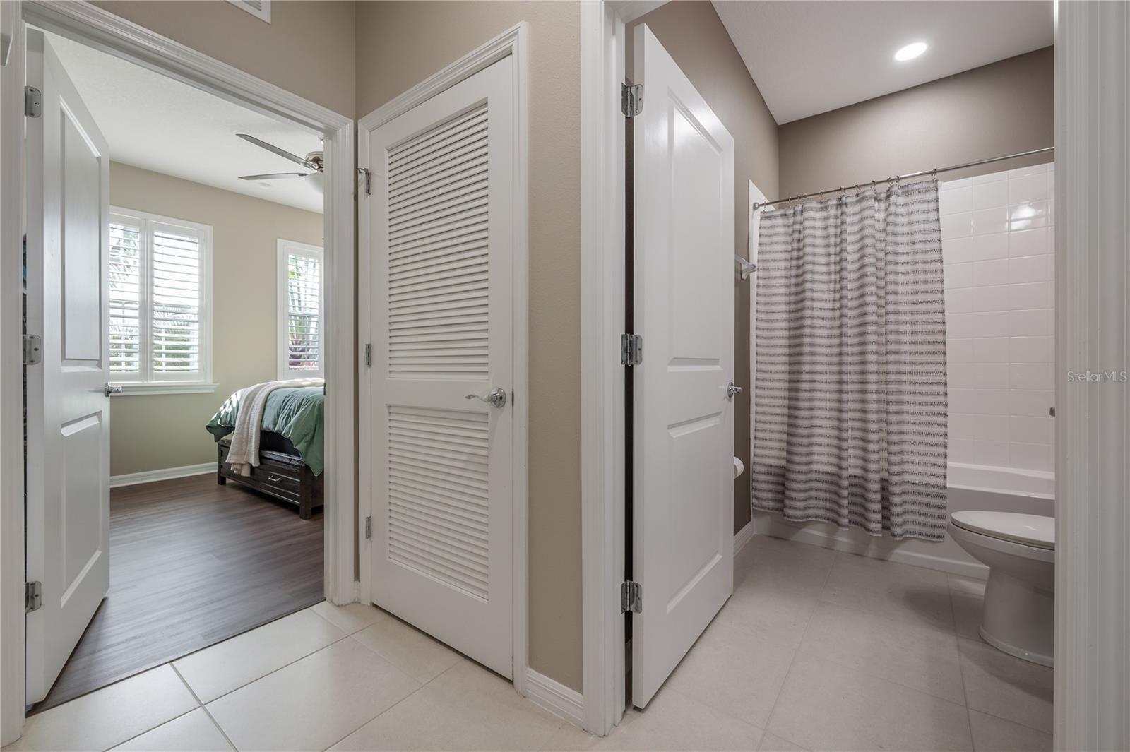13305 WATERLEAF GARDEN CIR, RIVERVIEW, FL, 33579
