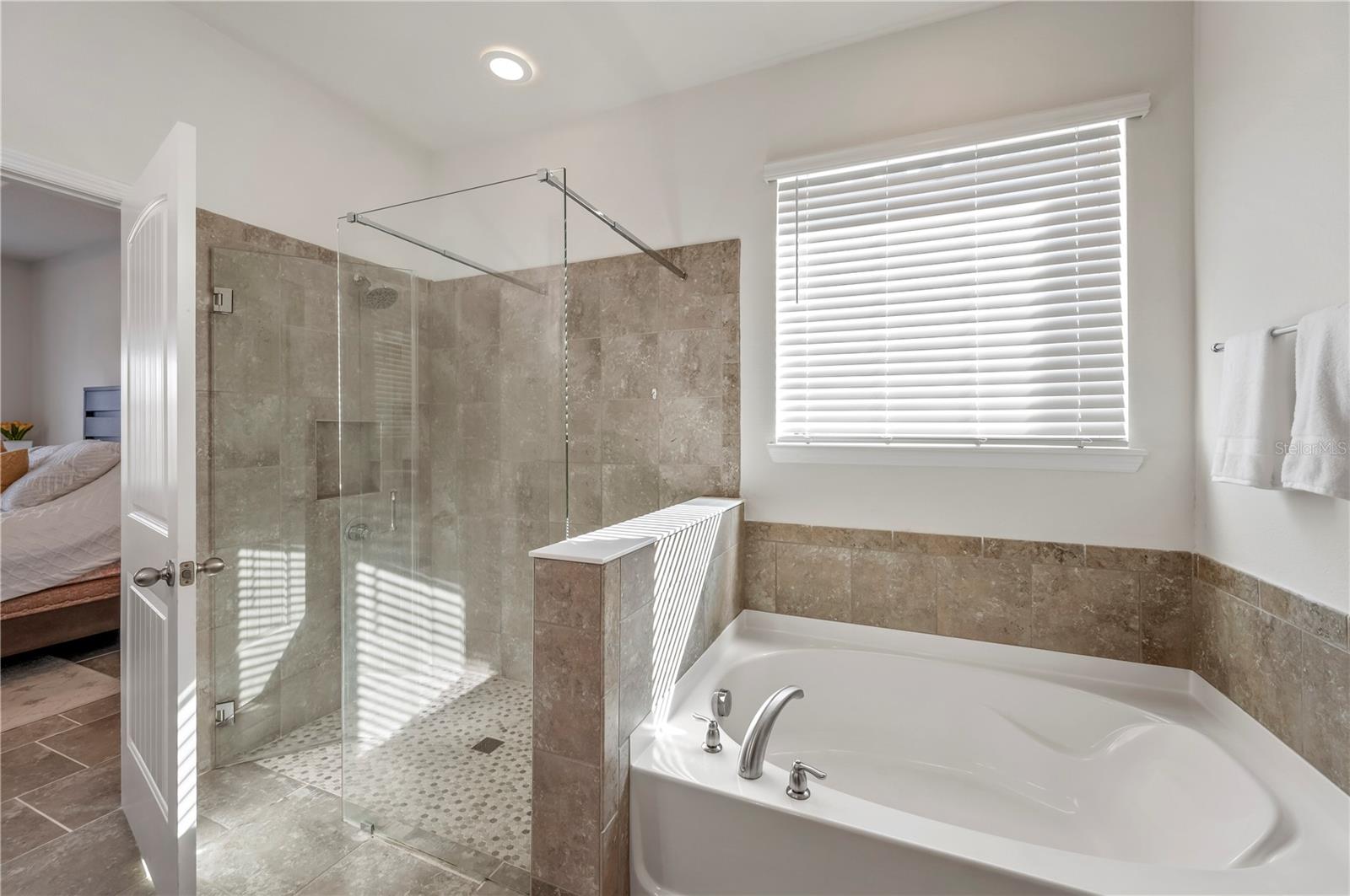 4215 PRIMA LAGO DR, LAKELAND, FL, 33810