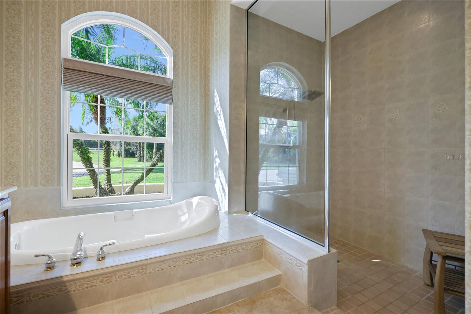 8323 W LAKE MARION RD, HAINES CITY, FL, 33844