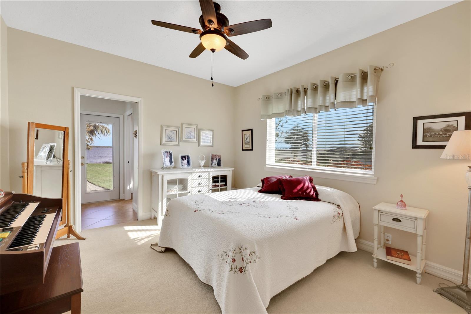 8323 W LAKE MARION RD, HAINES CITY, FL, 33844