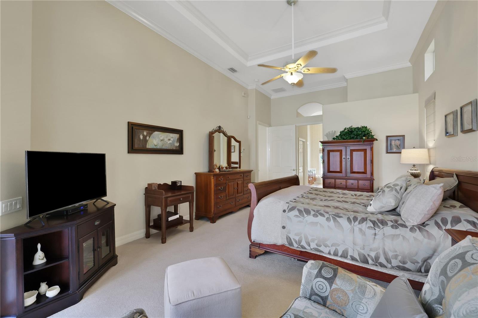 8323 W LAKE MARION RD, HAINES CITY, FL, 33844