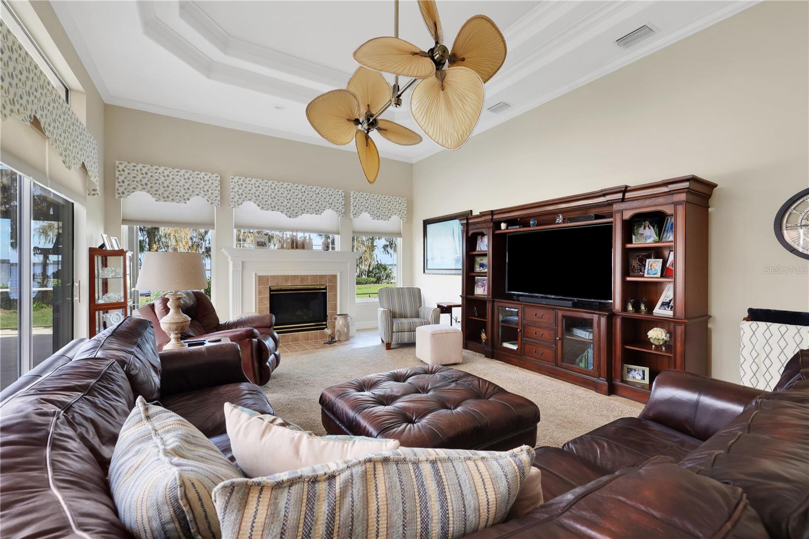 8323 W LAKE MARION RD, HAINES CITY, FL, 33844