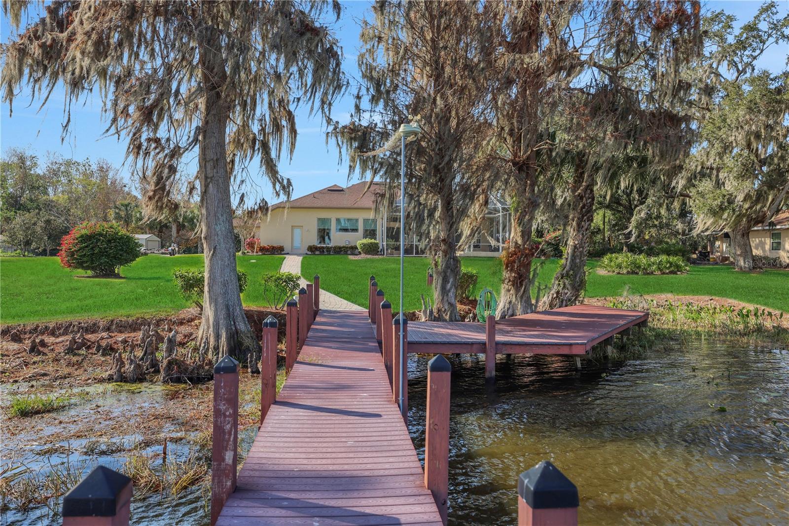 8323 W LAKE MARION RD, HAINES CITY, FL, 33844