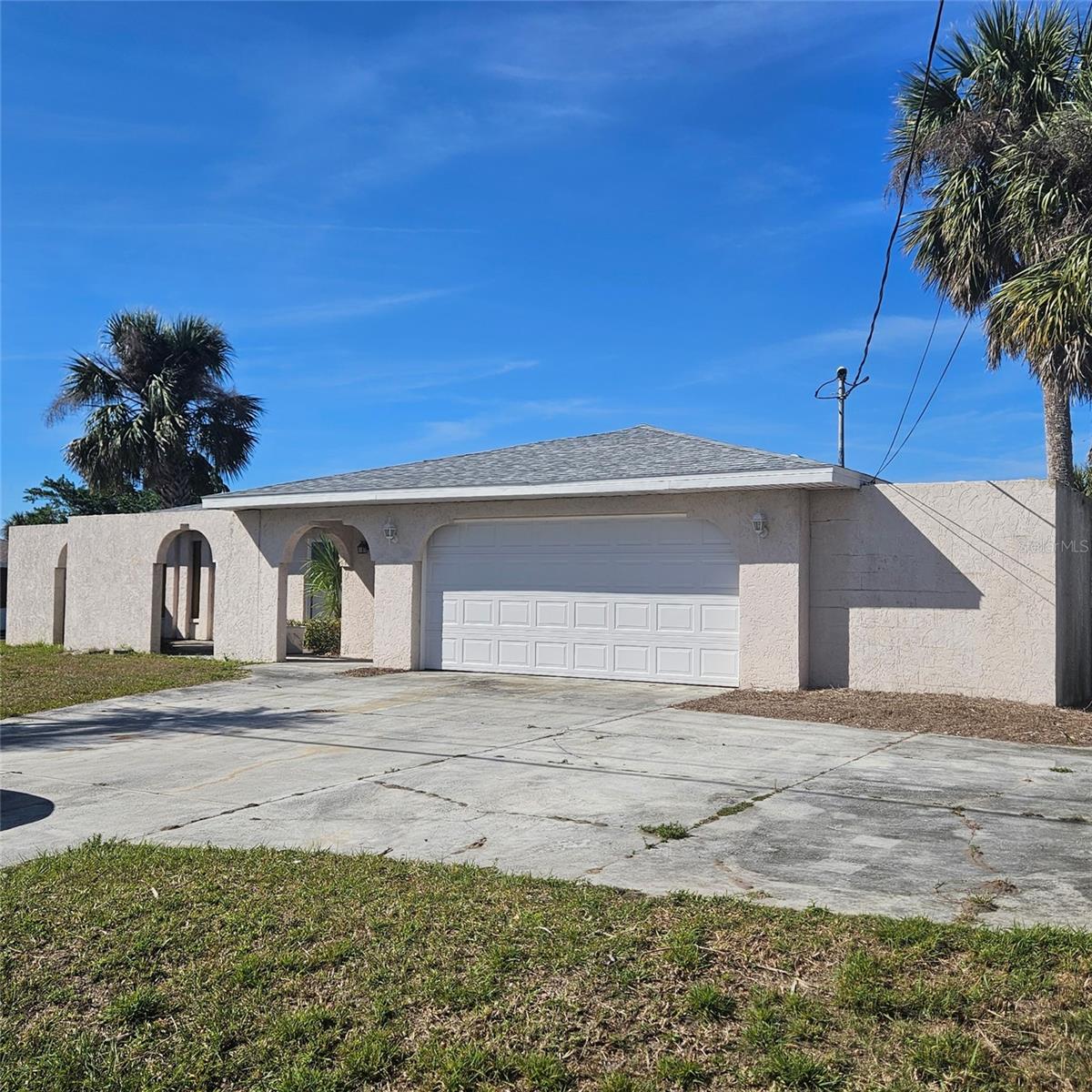 3325 CONWAY BLVD, PORT CHARLOTTE, FL, 33952