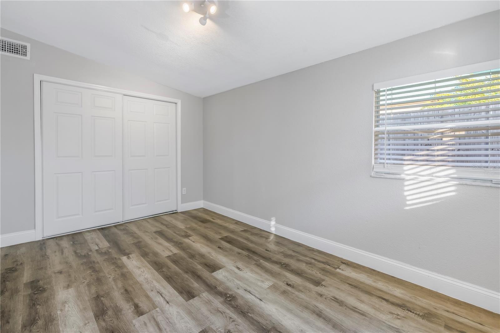 6327 EMERSON AVE S, ST PETERSBURG, FL, 33707
