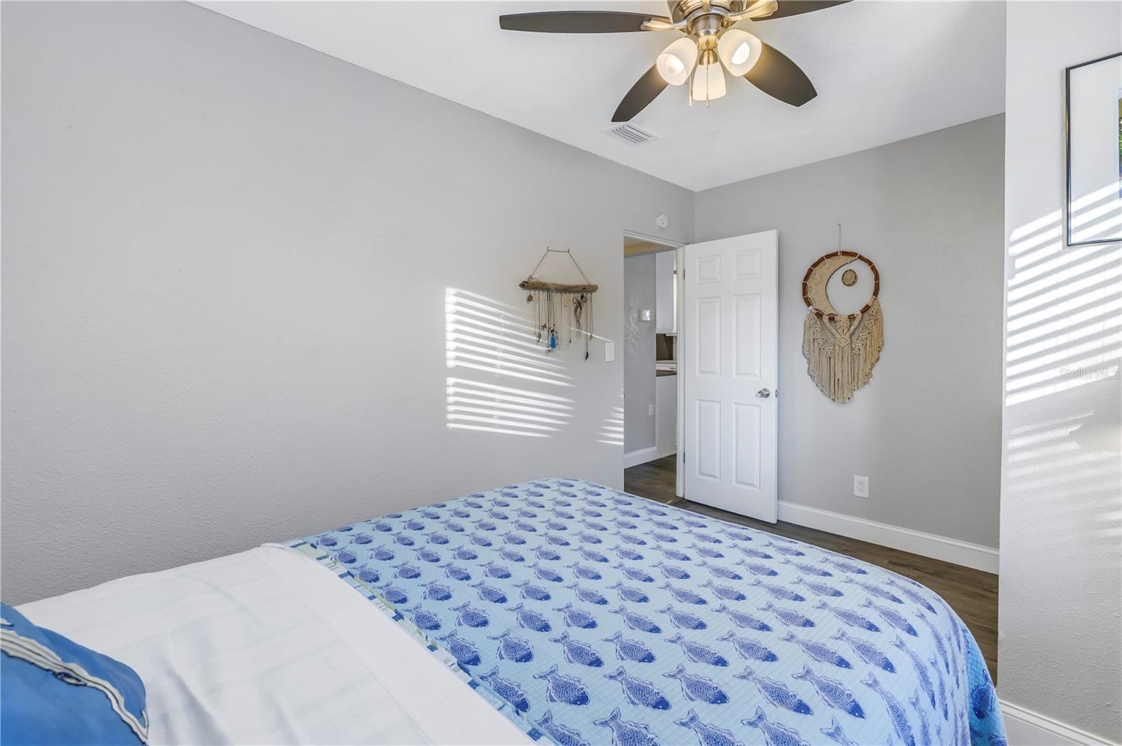 6327 EMERSON AVE S, ST PETERSBURG, FL, 33707