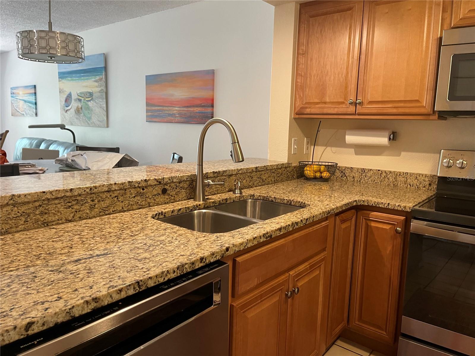 772 BIRD BAY DR N #102, VENICE, FL, 34285