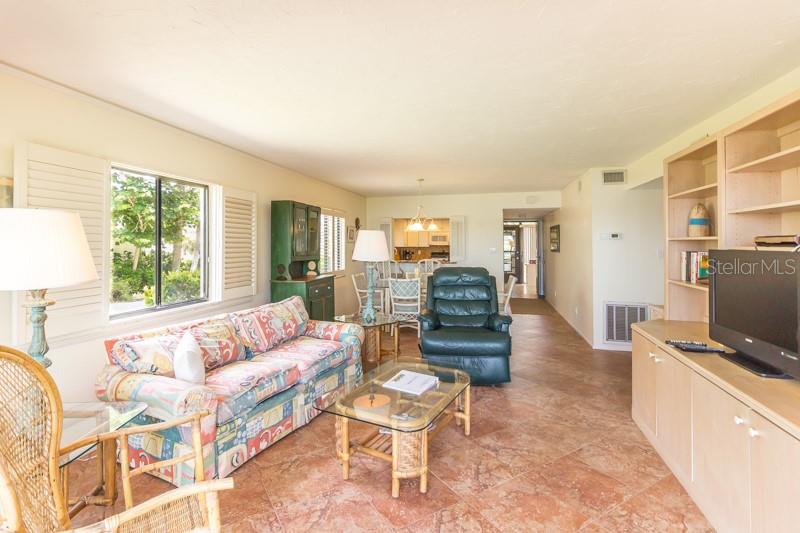 6200 FLOTILLA DR #241, HOLMES BEACH, FL, 34217
