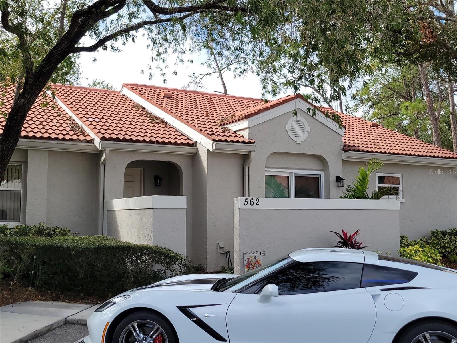 562 ANDORRA CIR NE #562, ST PETERSBURG, FL, 33703